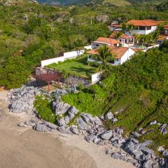 Refugio de piedra - Troncones