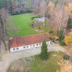 Renovated farm with heated pool