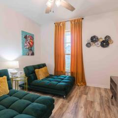 Spacious Family Home Near Seaworld and LAFB