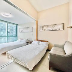Thompson Suites - 2-beds, One Uptown Residences, 30F - XBOX & Netflix