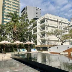 Floral Court Hotel & Residence Sukhumvit 13