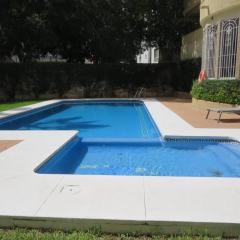 Marbella Center 6-8 Persons-beach at 100m -Parking