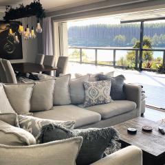 Luxury Lake House Retreat