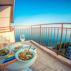 Apartament with See View