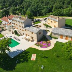 Villa Poropati, Grožnjan, Istria - Luxury Countryside Estate for up to 19 persons - Large pool of 80m2 with kids section
