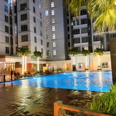 Studio at Shaftsbury Residences 1