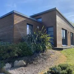 213 - Charmante maison en bois à moins de 2km de la plage de Sables-D'or-Les-Pins
