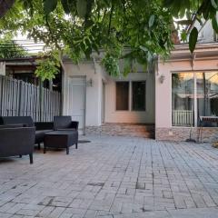 A cozy warm house with a private yard ultra center