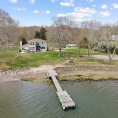 37 Wamphassuc Rd Chteau Stonington