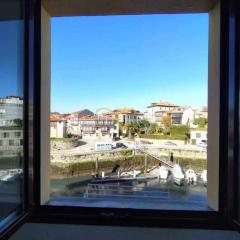 Apartamento con vistas al puerto deportivo