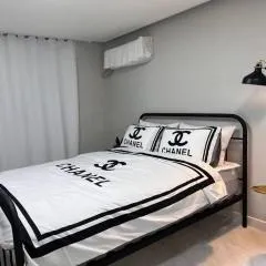 애견 동반 가능한 조용한 숲속 산책 숙소 Room No. 305