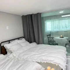 테라스 뉴 하우스 306