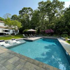 The Lindsay Luxurious Estate: Heated Pool, Hot tub, Huge Yard