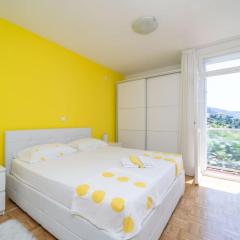 Apartment Tajchi, 5 min from Rixos Beach