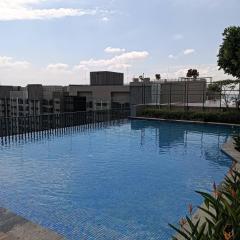 Youth City / Nilai / Infinity pool / A-07-05