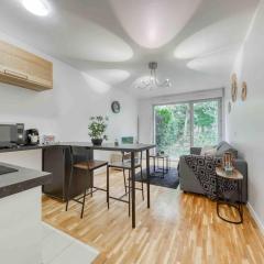 Appartement moderne, Metro 7, Parking et Jardin