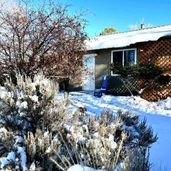 Fully Furnished, Serene Taos House