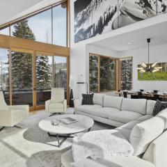 Slopeside Chalet home