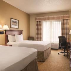 カントリー イン & スイーツ マンケート ホテル アンド カンファレンス センター（Country Inn & Suites by Radisson, Mankato Hotel and Conference Center, MN）