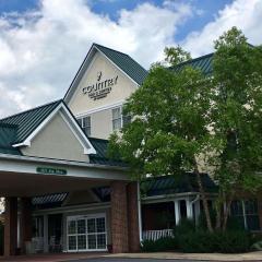 Country Inn & Suites by Radisson, Lewisburg, PA