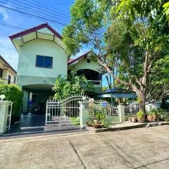 Thai Garden House Cozy Home Chiang Mai