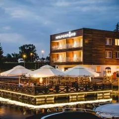 Hotel Port 110