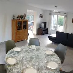 Maison au calme avec jardin et piscine Saint Raphaël