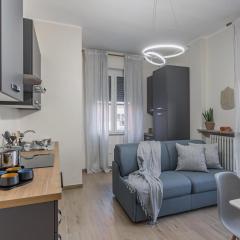 Ares&Athena Home - Pavia City - by Host4U