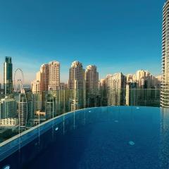 Luxurious new studio in Marina