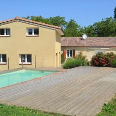 Meublé de 50 m2 à Montgaillard (tarn) ***