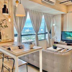 Cozy 1 Bedroom Apartment with Balcony at Tamarind, Cyberjaya
