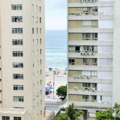 Apartamento quadra da PRAIA (100m) Pitangueiras