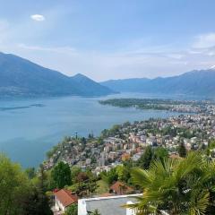 Casa Lucertola - Freistehendes Tessinerhaus weit oberhalb des Lago Maggiore mit fantastischer Aussicht