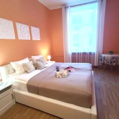 Spacious Old Town Family Peachy 2 bedrooms Apartment, Nearby the Riga Presidential Castle