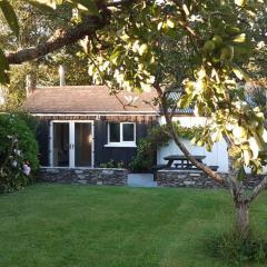 Cosy Cabin near Lough Hyne