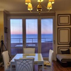 Sunset seaview apartment