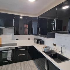 High St , 2 bed slp 6 Seaside flat