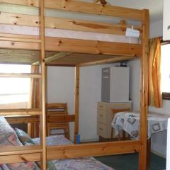 Studio cabine au pied des pistes, balcon, animaux interdits - FR-1-771-69