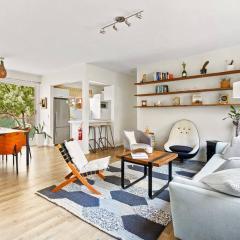 'Kangaroo Corner' Coastal Charm & Midcentury Flair