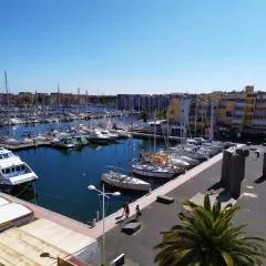 Côté port