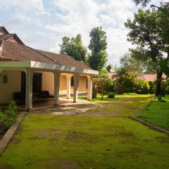 The House of Black and White