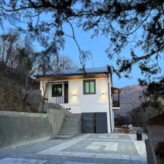 Regana Guest House Aghveran