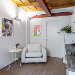 La Casa di Enrichetta - Pavia City - by HOST4U