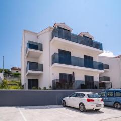 Apartments with parking space Postira, Brac - 22180
