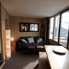 Appartement cosy 6 pers, proche centre et pistes avec balcon, Wifi et casier à skis - FR-1-314-249