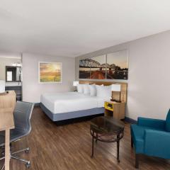 Days Inn by Wyndham Carlisle