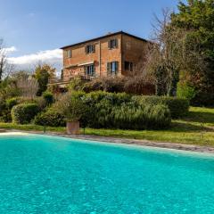 Amazing Villa Near The Lake With Pool - Happy Rentals