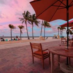 Walkabout 8 Tower Suite with Panoramic Ocean Views