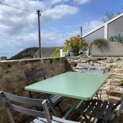 665 - Maison en pierre sur les hauteurs de Tu Es Roc, à Erquy