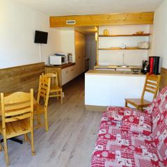 Résidence Pierra Menta - Joli studio 5 personnes proche des pistes et des commerces dans le village du Charvet à Arc 1800 MAE-1909